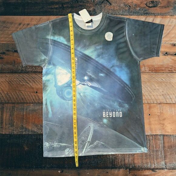 Star Trek Beyond Official AOP Sublimated USS Enterprise T-Shirt MENS LARGE NWT - Picture 6 of 6
